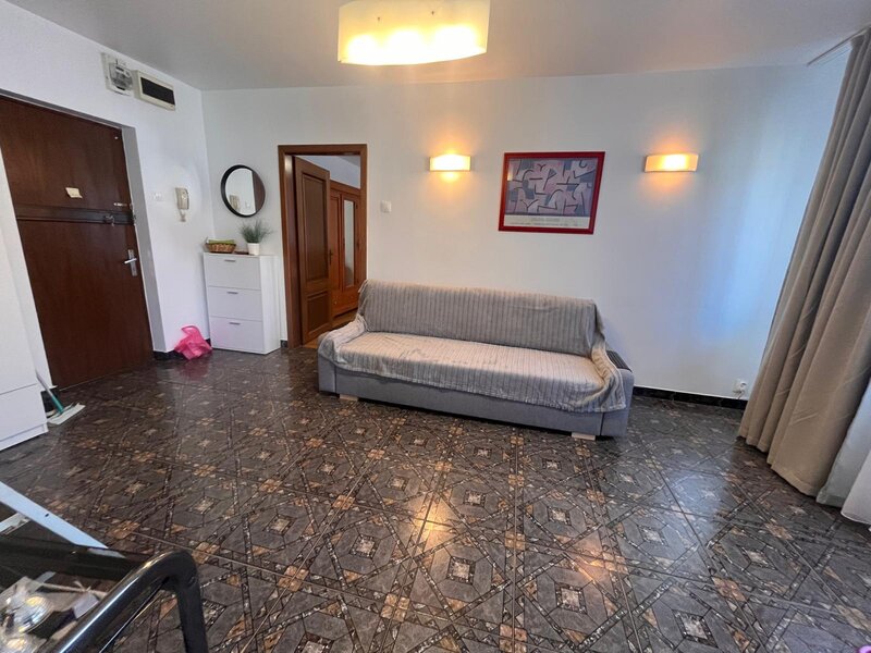 Dorobanti inchiriere 2 camere 60 mp, renovat, balcon lung, aer cond